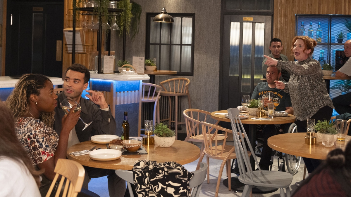 24_10_CORO_BISTRO_02