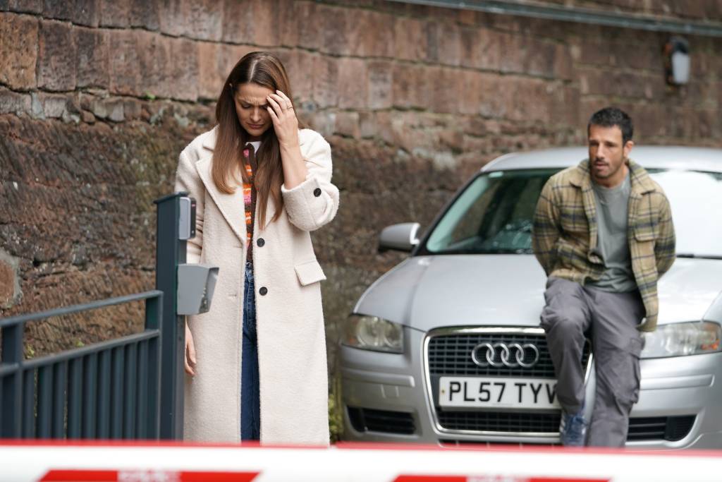 Hollyoaks spoiler image (Credit: Lime Pictures) with Sienna and Dodger