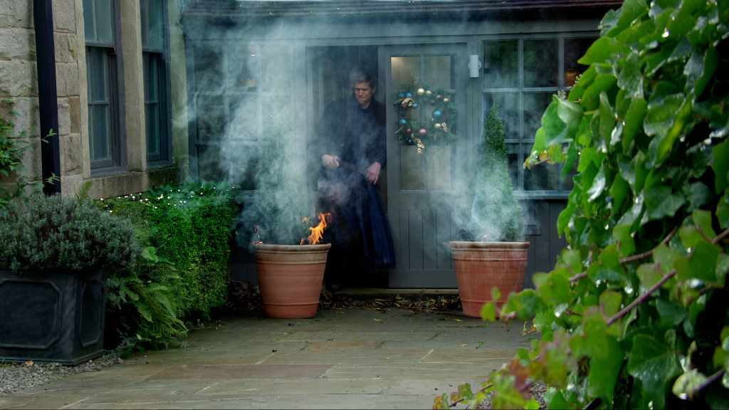 Danger for Robert and Aaron in Emmerdale