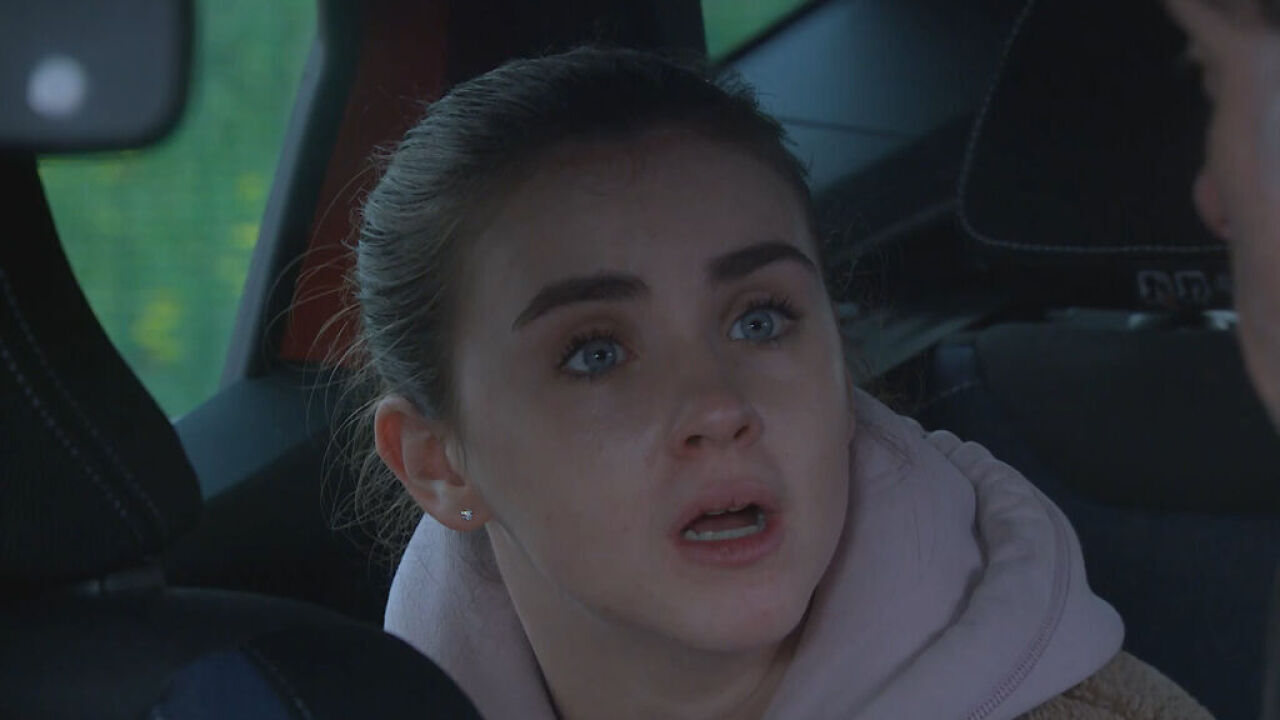 Marlon and Rhona have a plan in Emmerdale - April (8 December)