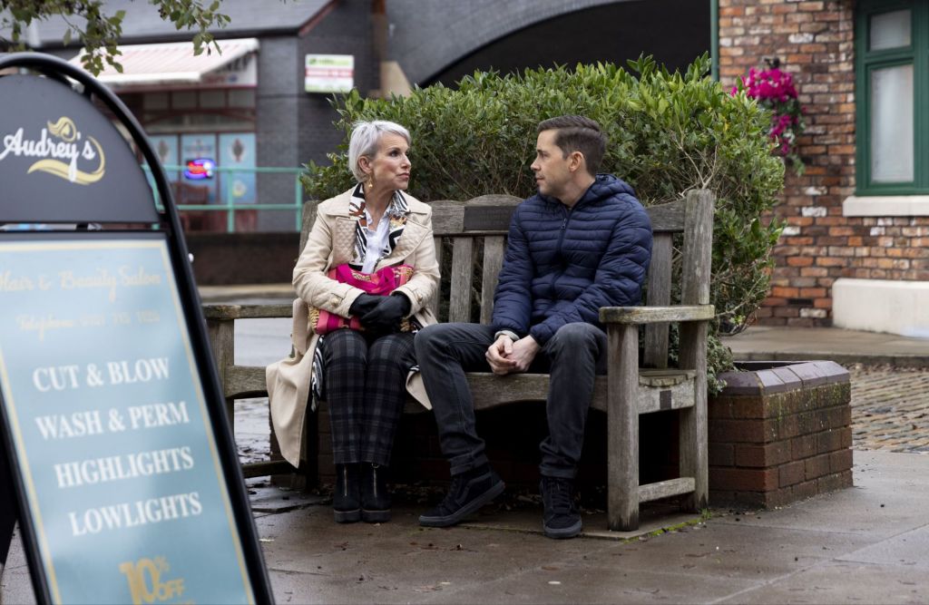 Todd and Debbie in Corrie
