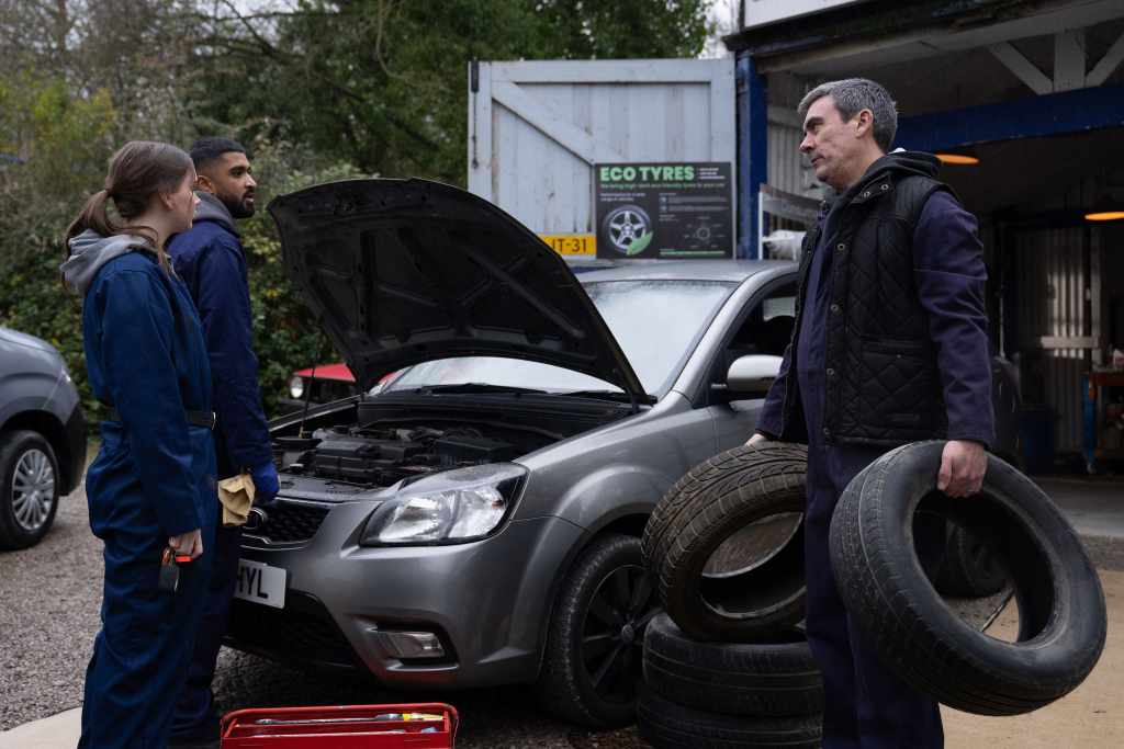 Sarah and Cain in Emmerdale