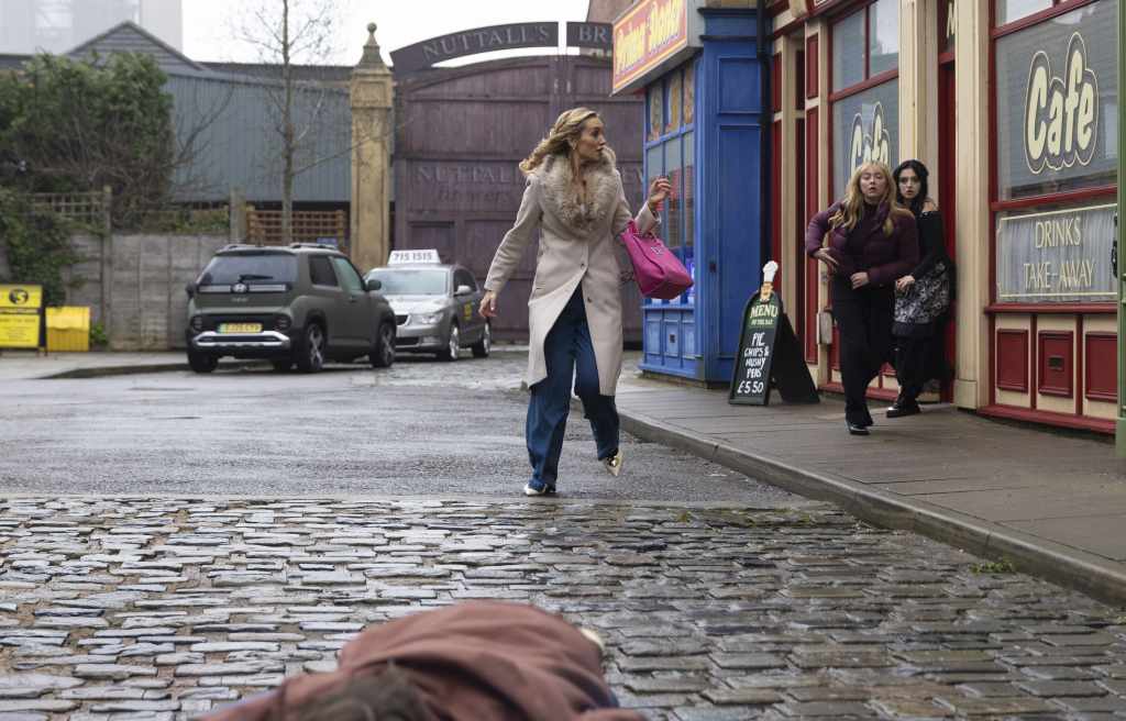 Eva, Sam, Megan and Nina in Corrie