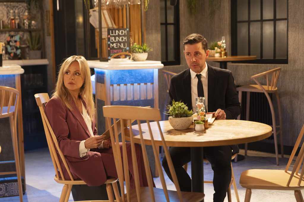 Sarah and Todd in Corrie