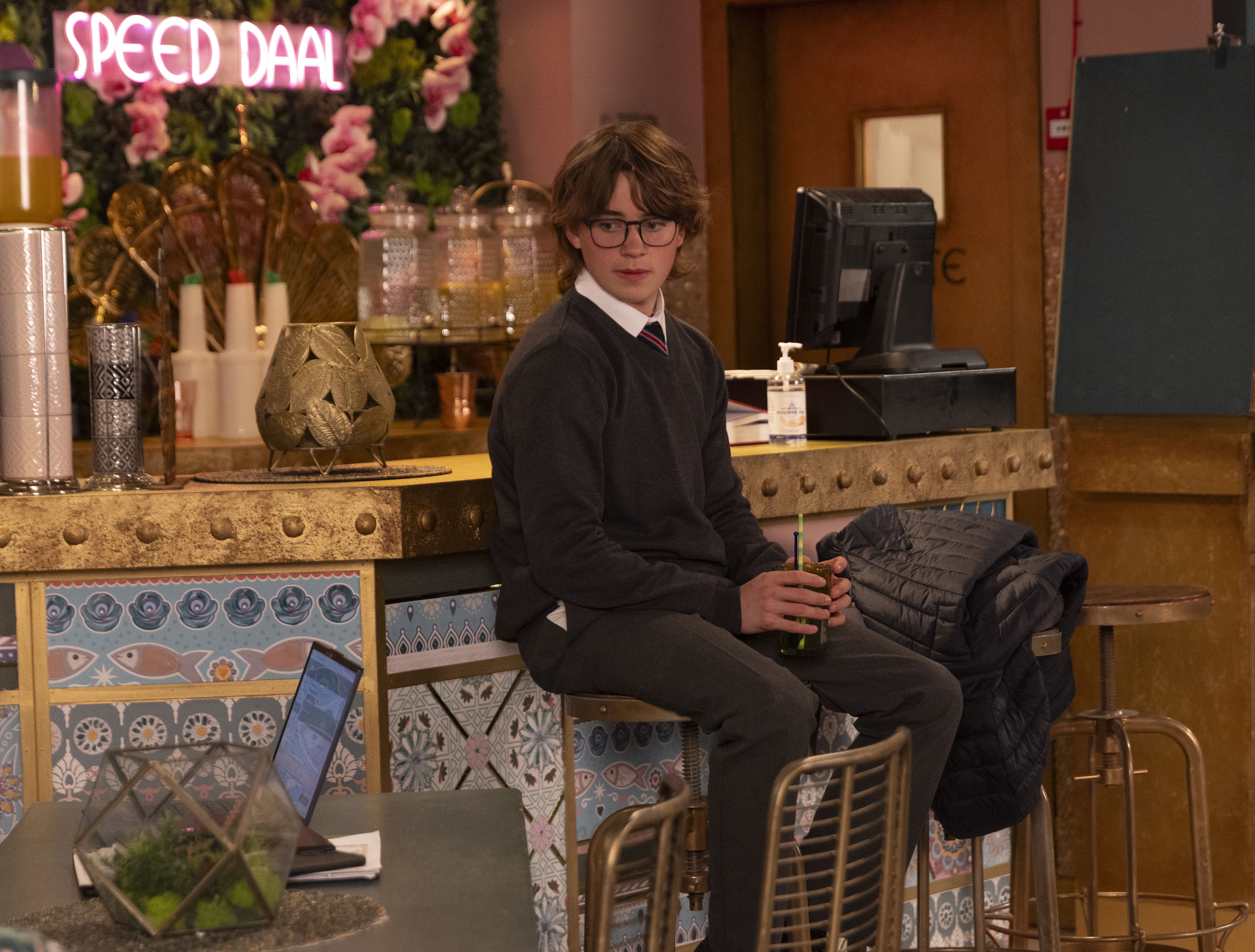 SAM IN CORRIE